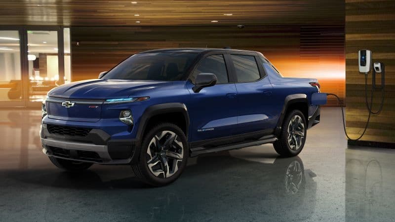 Chevrolet Silverado EV RST Crew Cab 2024 Wallpaper
