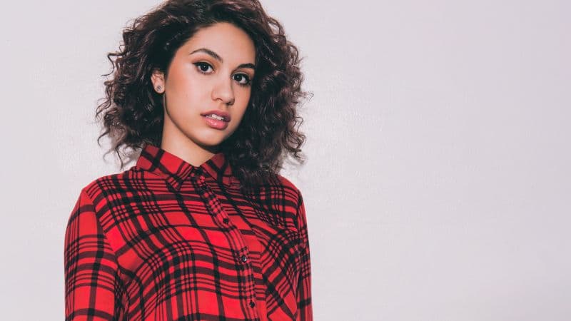 Alessia Cara Scars to Your Beautiful Wallpaper