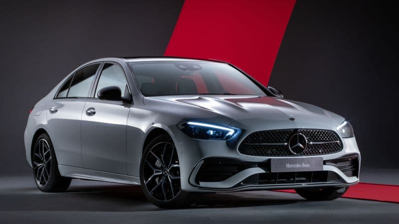 Mercedes-Benz C 300 AMG Line Dark background Wallpaper