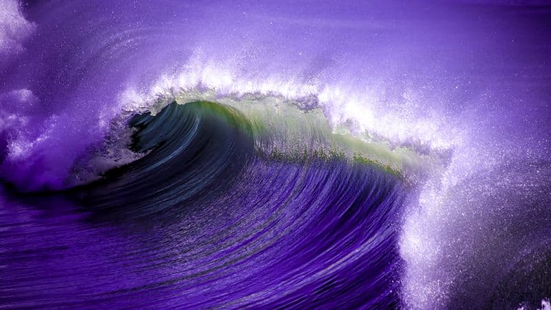 Ocean Waves Purple Wallpaper
