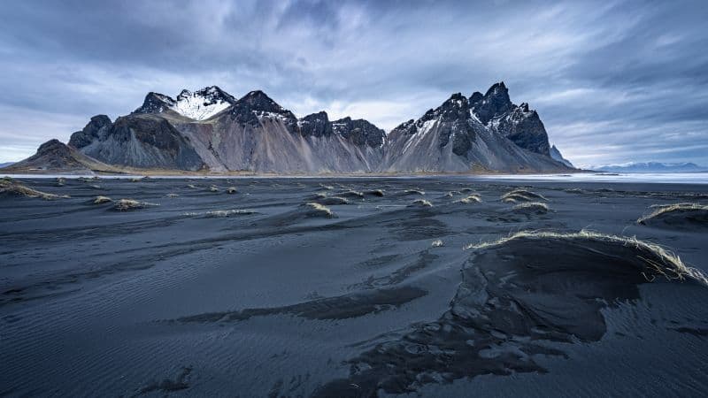 Vestrahorn mountain 8K Wallpaper