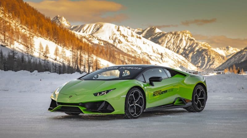 Lamborghini Huracan EVO 5K Wallpaper