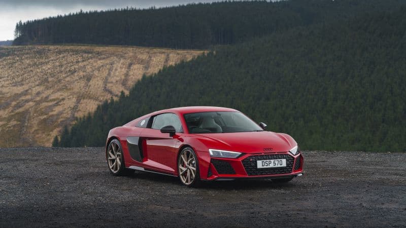 Audi R8 V10 performance RWD 2022 Wallpaper