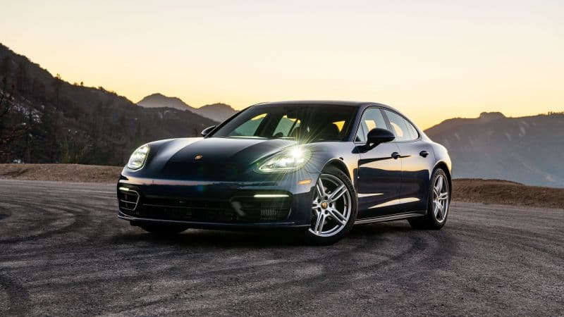 Porsche Panamera Sports cars Wallpaper