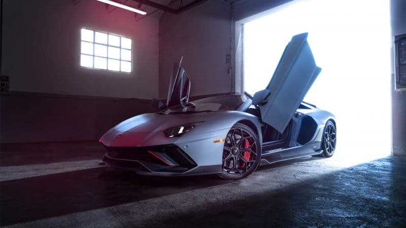 Lamborghini Aventador 2022 Wallpaper