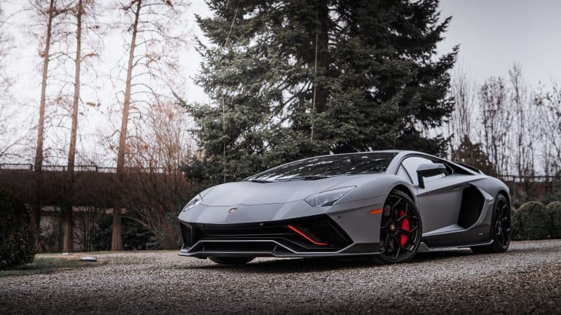 Lamborghini Aventador LP 780-4 Ultimae 2022 Wallpaper
