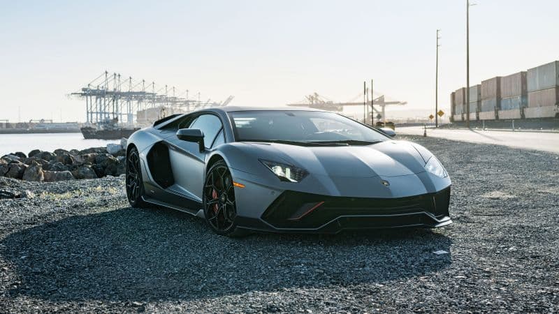 Lamborghini Aventador LP 780-4 Ultimae Luxury cars Wallpaper