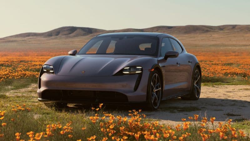 Porsche Taycan Turbo S Cross Turismo 2022 Wallpaper