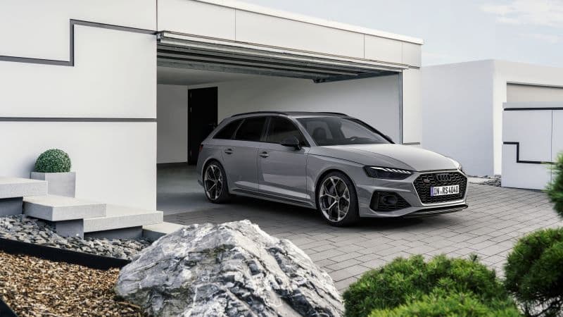 Audi RS 4 Avant competition 2022 Wallpaper