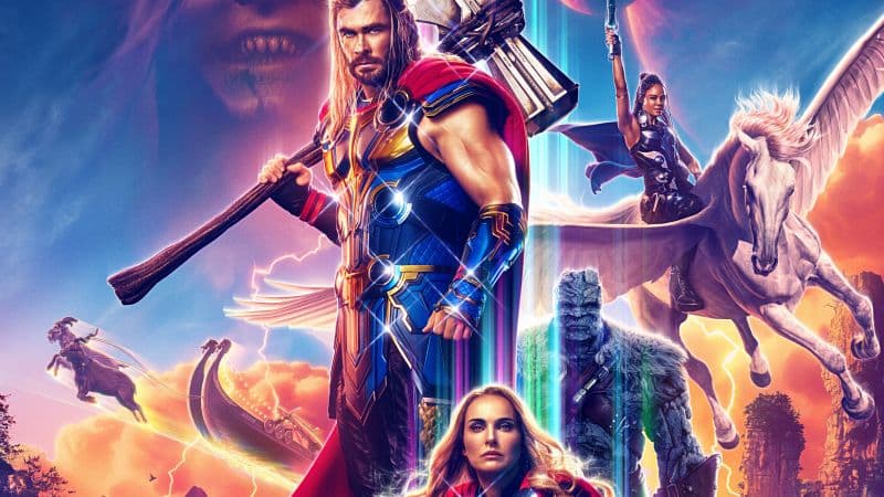Thor: Love and Thunder Mobile phone Wallpaper