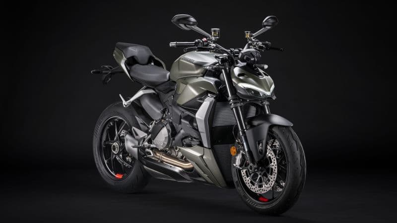 Ducati Streetfighter V2 Storm Green Wallpaper
