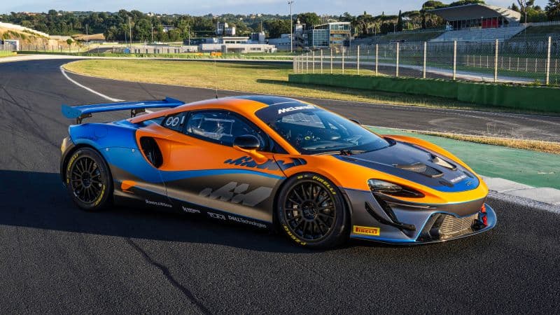 McLaren Artura GT4 Sports cars Wallpaper