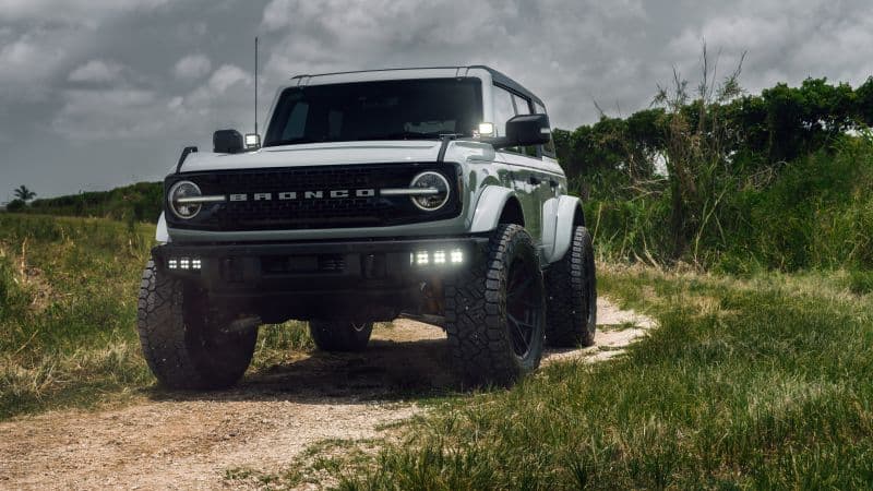 Ford Bronco Wildtrak Off-Road SUV Wallpaper