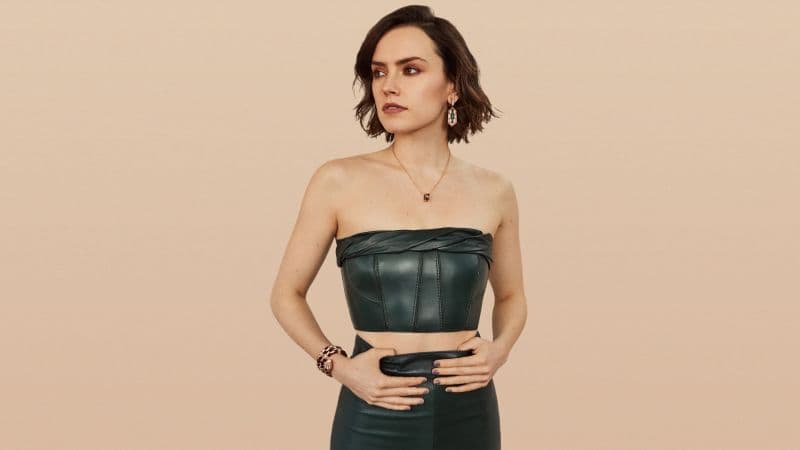 Daisy Ridley American actress Wallpaper