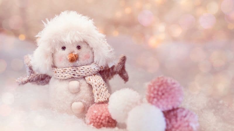 Snowman Cute doll Wallpaper