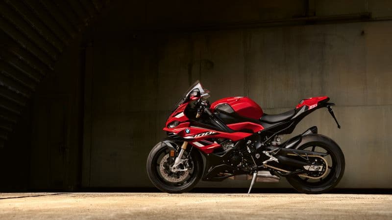 BMW S 1000 RR 8K Wallpaper