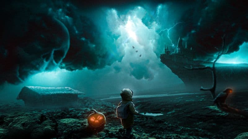 Little kid Halloween Pumpkin Wallpaper