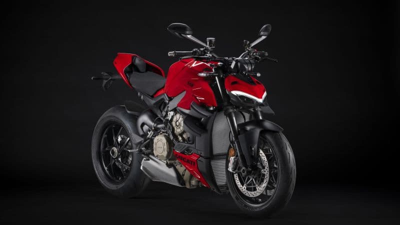 Ducati Streetfighter V4 S 8K Wallpaper