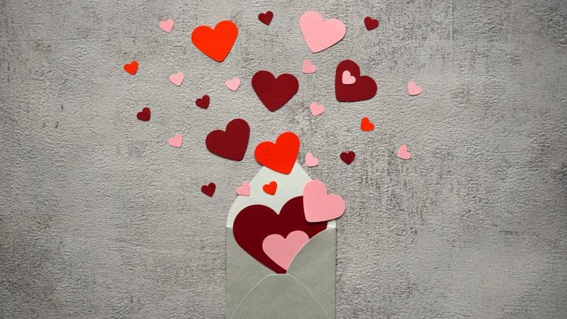 Red hearts Paper hearts Wallpaper