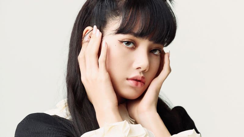 Lisa Blackpink Wallpaper