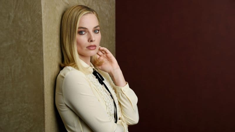 Margot Robbie Photoshoot Wallpaper