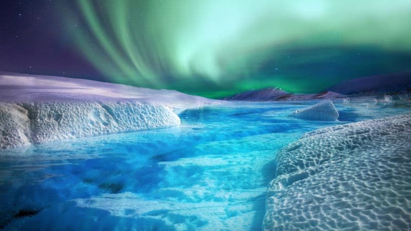 Aurora Borealis River Wallpaper