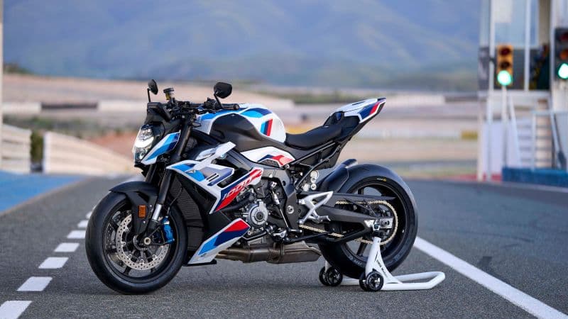 BMW M 1000 R Hyper roadster Wallpaper