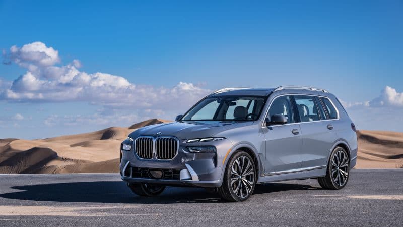 BMW X7 xDrive40i BMW X7 SUV Wallpaper