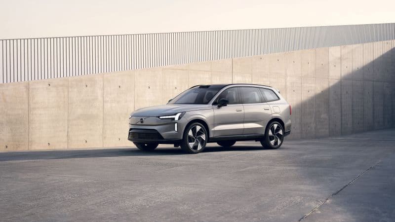 Volvo EX90 Electric SUV Wallpaper