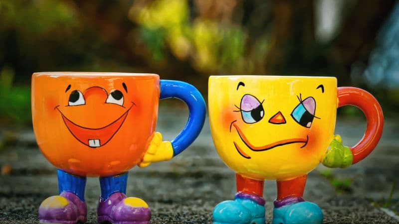 Cute cups Couple cups Wallpaper