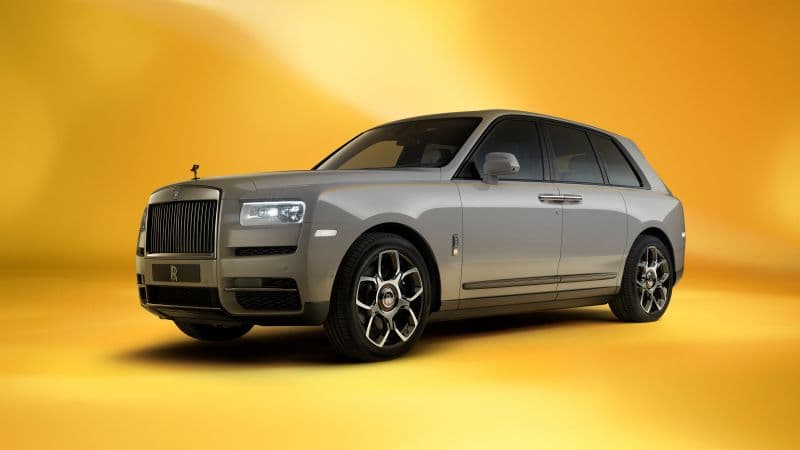 Rolls-Royce Cullinan Tempest Grey Wallpaper