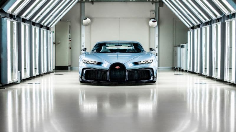 Bugatti Chiron Profilee Supercar Wallpaper